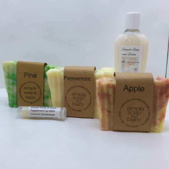 Christmas soap gift set - Picture 2 of 3